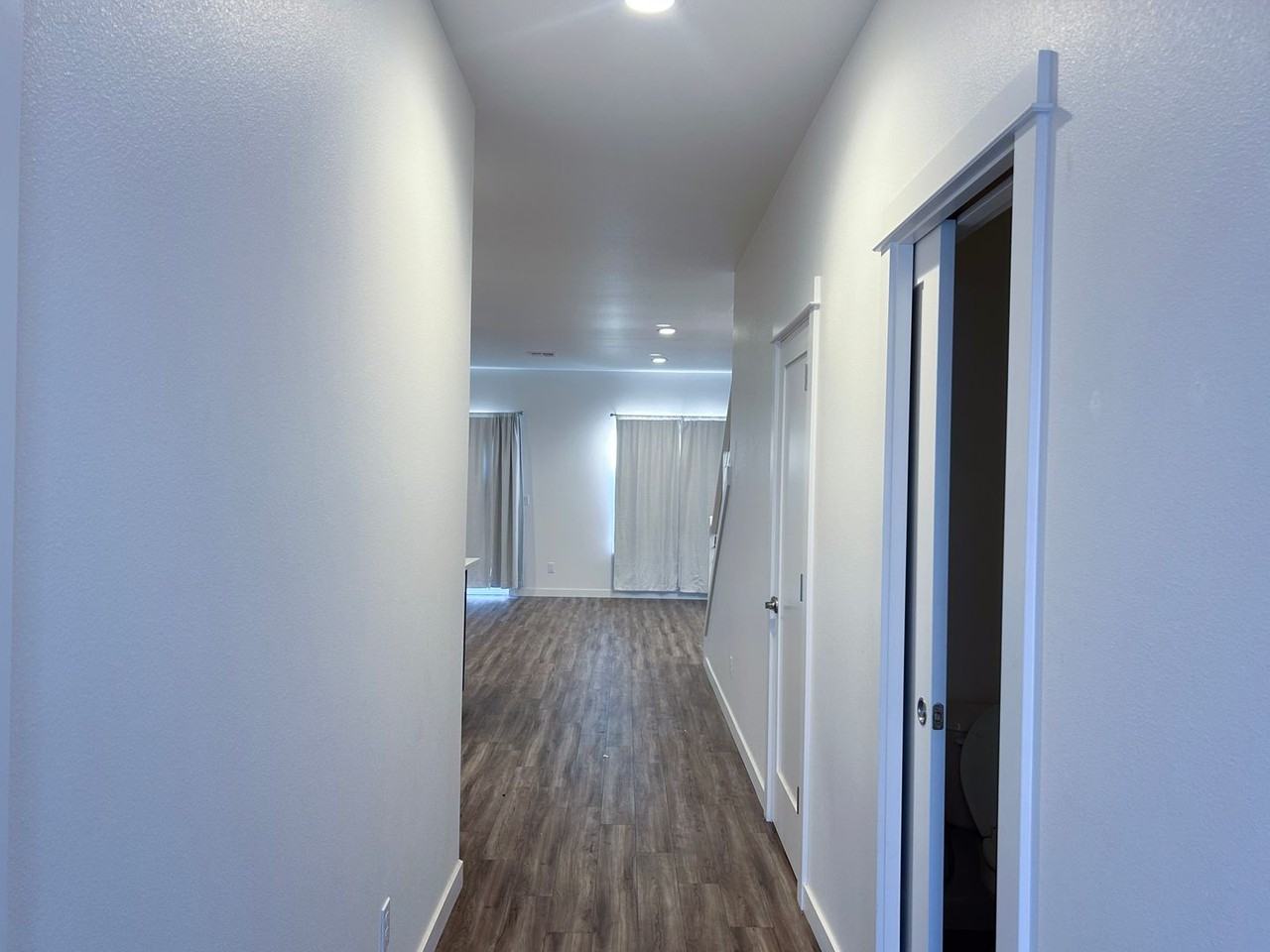 6127 Blue River Dr Se - Photo 3 of 18