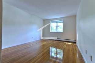 122 Babcock St - Photo 1 of 1