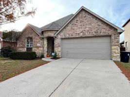 featured image of 921 Raleigh Path Rd