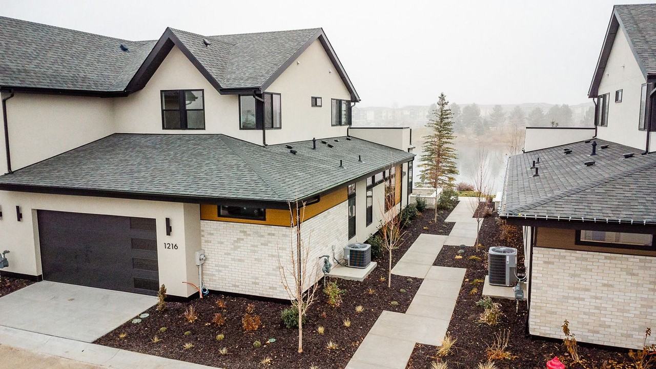 1216 S Sunset Cove Ln - Photo 4 of 50