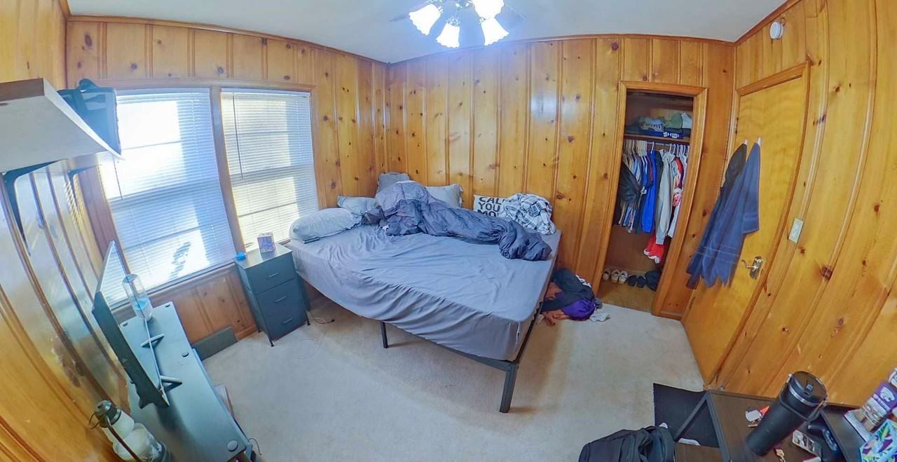 1910 Montgomery Drive - Photo 5 of 17