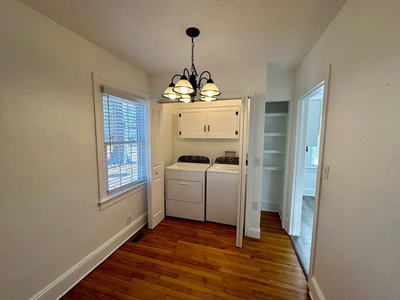 111 W High St - Photo 5 of 12