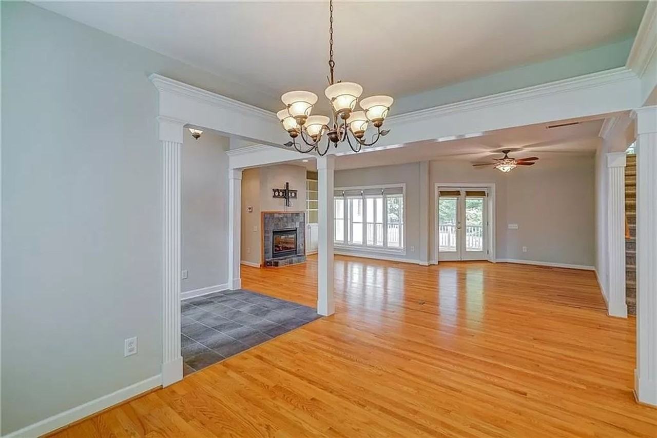 4753 Royal Burgess Ct - Photo 3 of 30