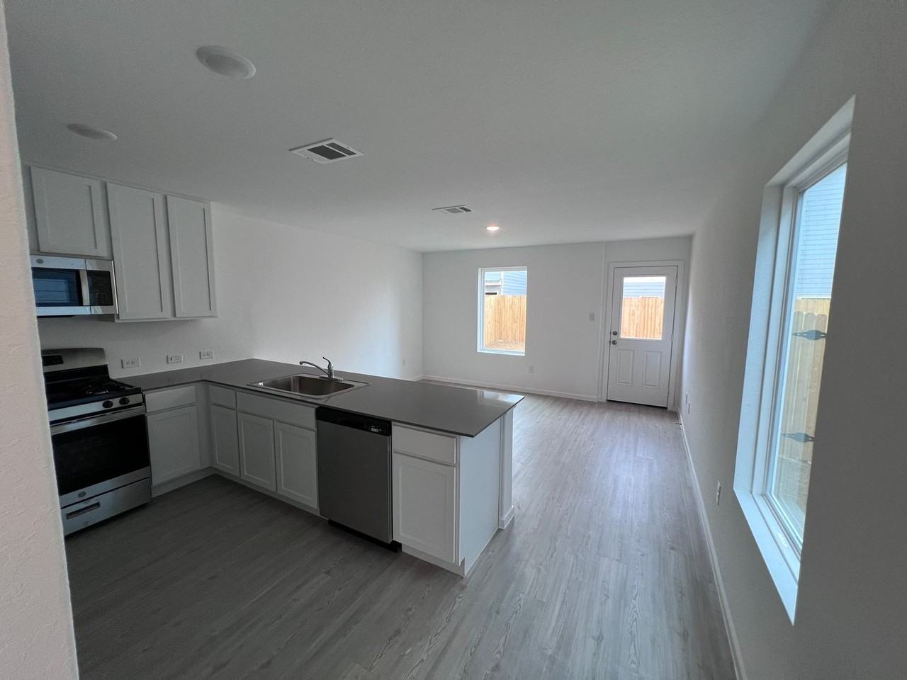 7623ASTON Cross Rdg - Photo 7 of 27