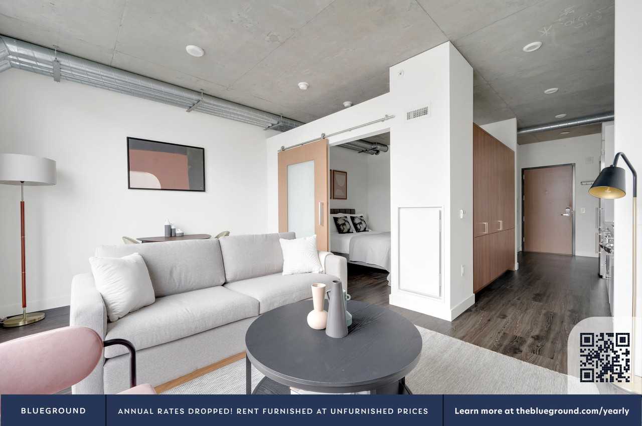 1600 2nd Avenue - Photo 3 of 35