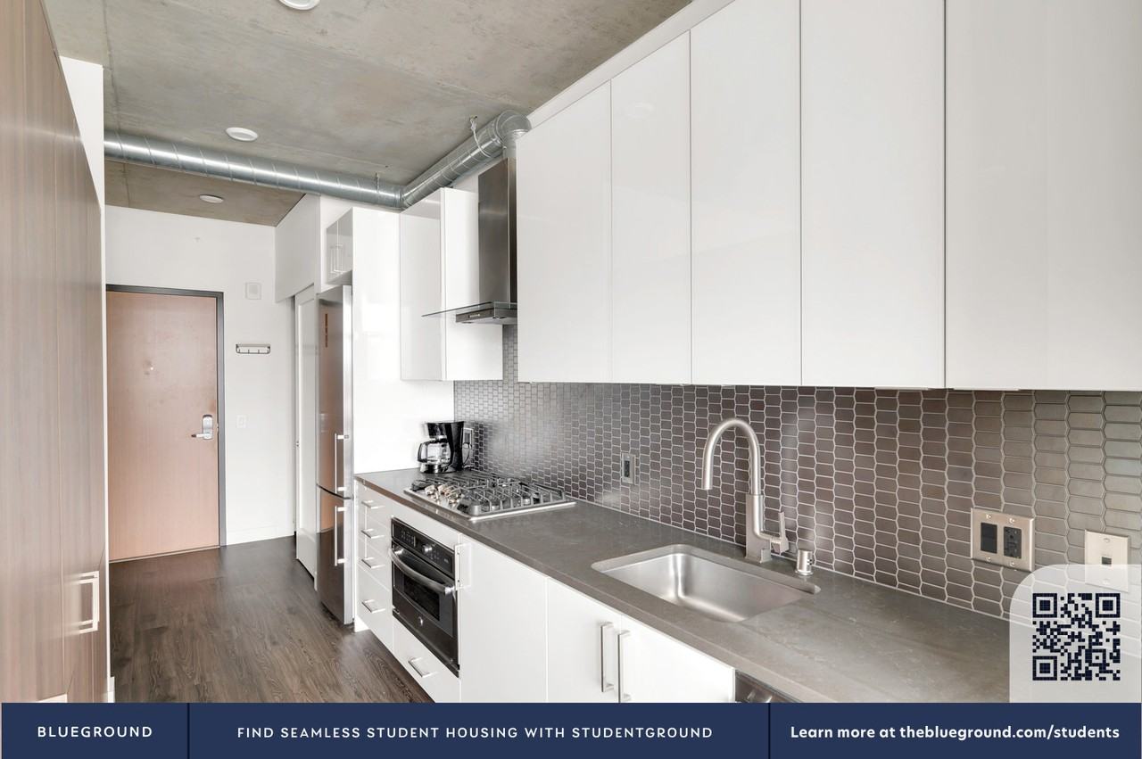 1600 2nd Avenue - Photo 6 of 35