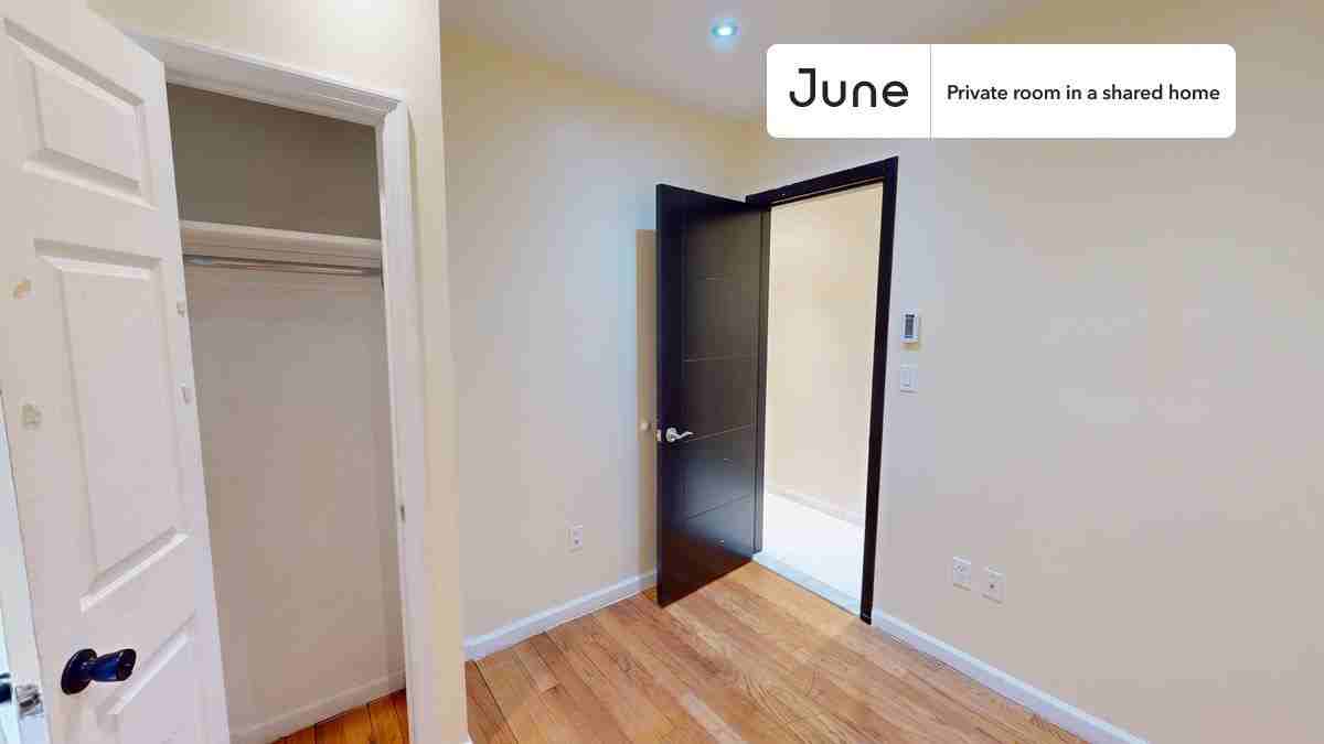 15 W 107th St #F - Photo 4 of 10