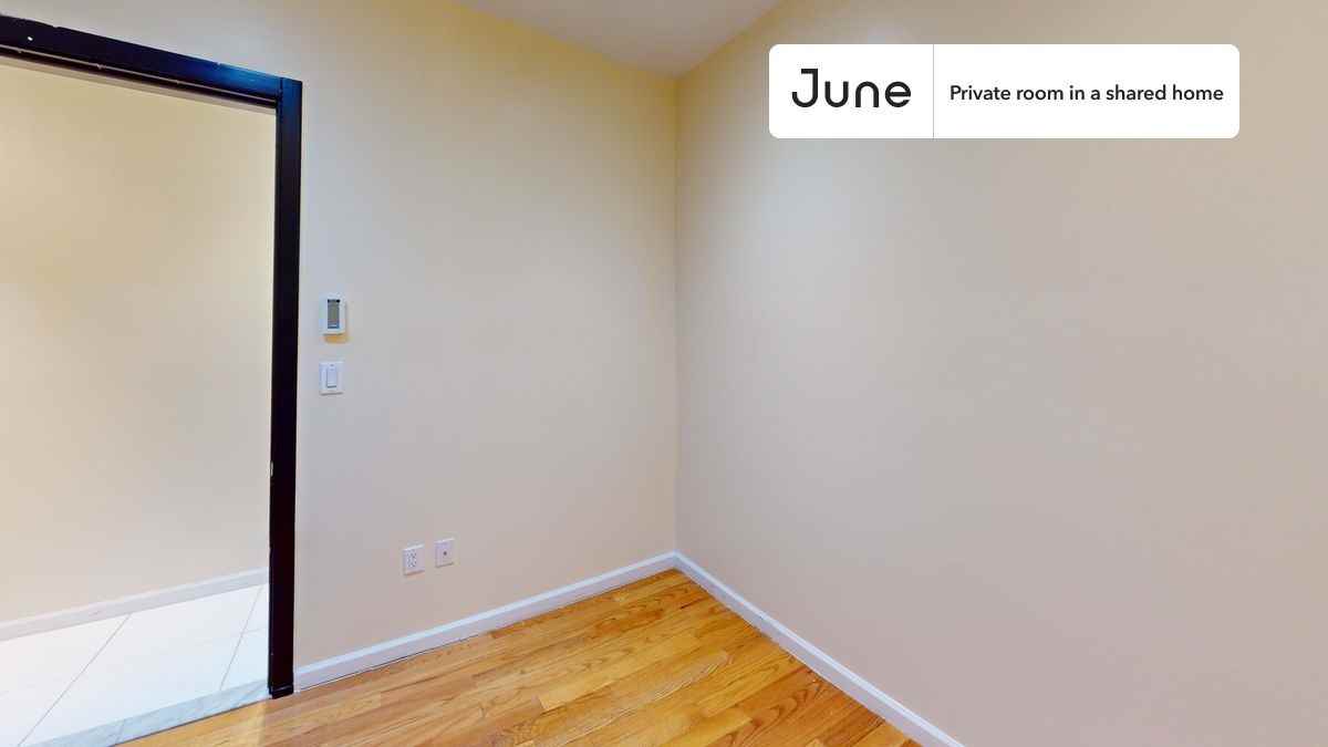 15 W 107th St #E - Photo 4 of 10