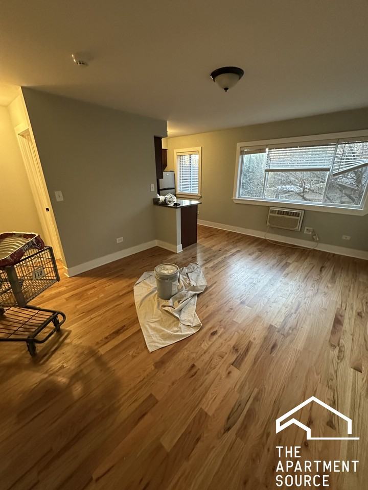 696 Elm Pl #207 - Photo 3 of 8
