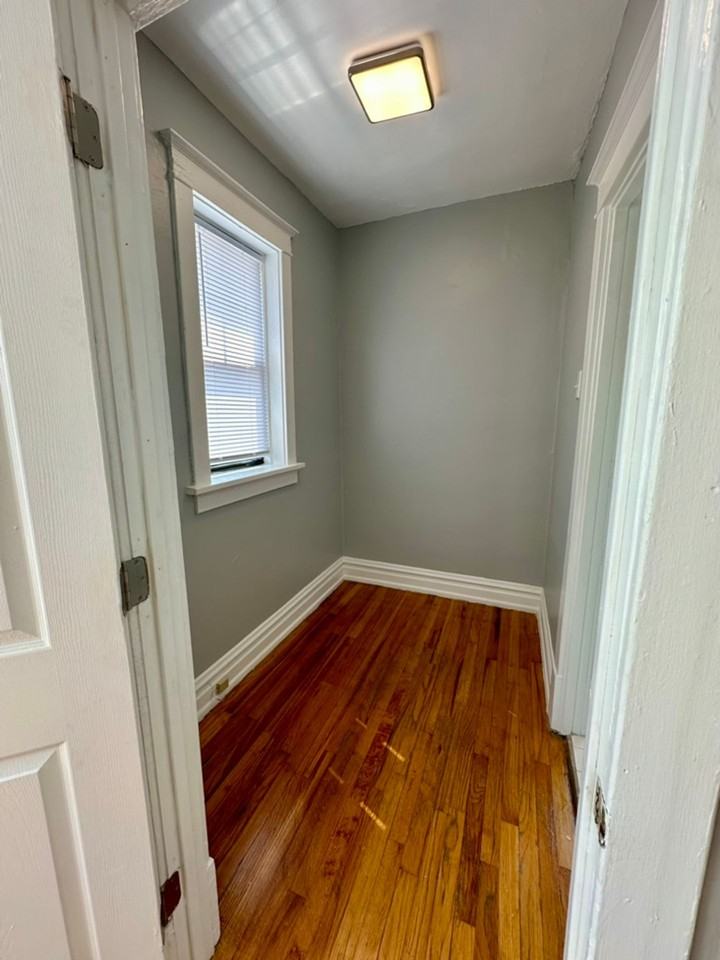 303 - 4415 Pershing Ave. - Photo 6 of 26