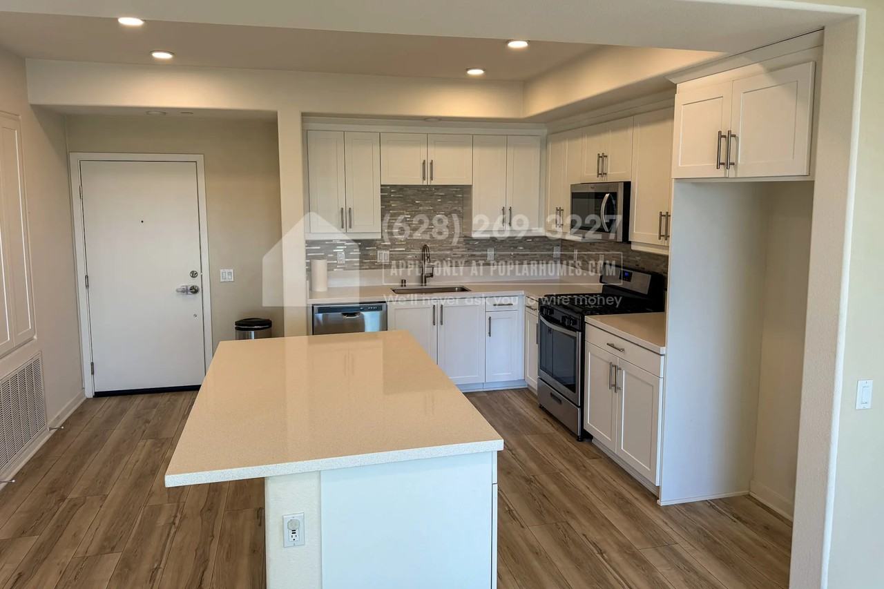 11019 Aspire Dr - Photo 3 of 27