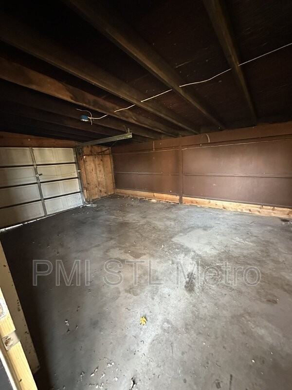 8439 Alder Ave - Photo 4 of 13