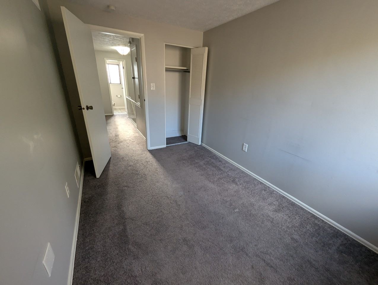 300 Benson Cir - Photo 2 of 18