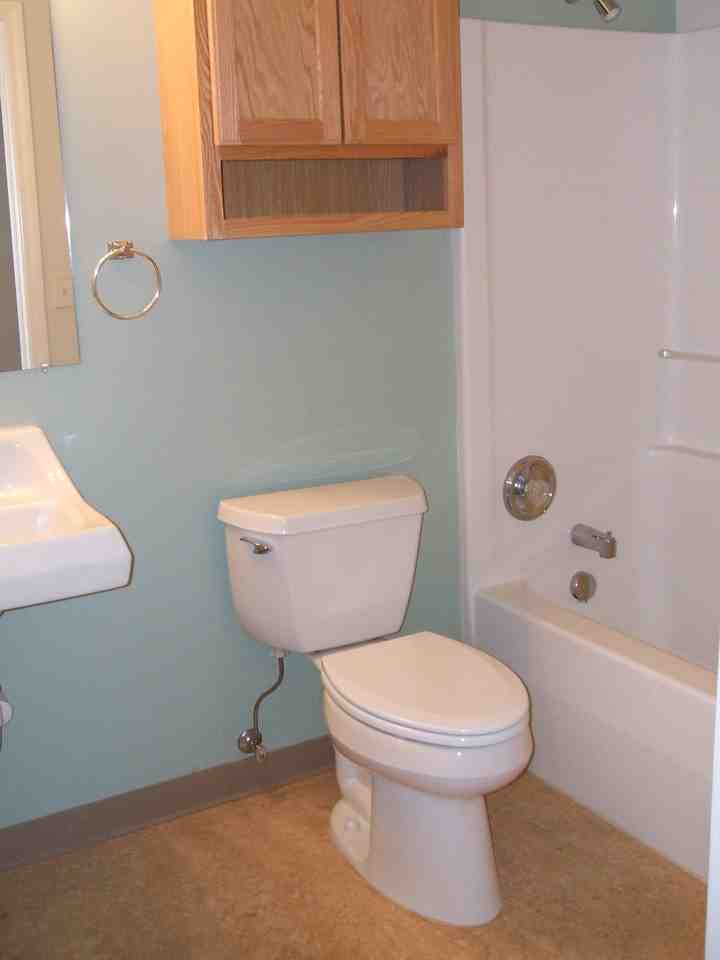 116 N Grant St - Photo 2 of 5