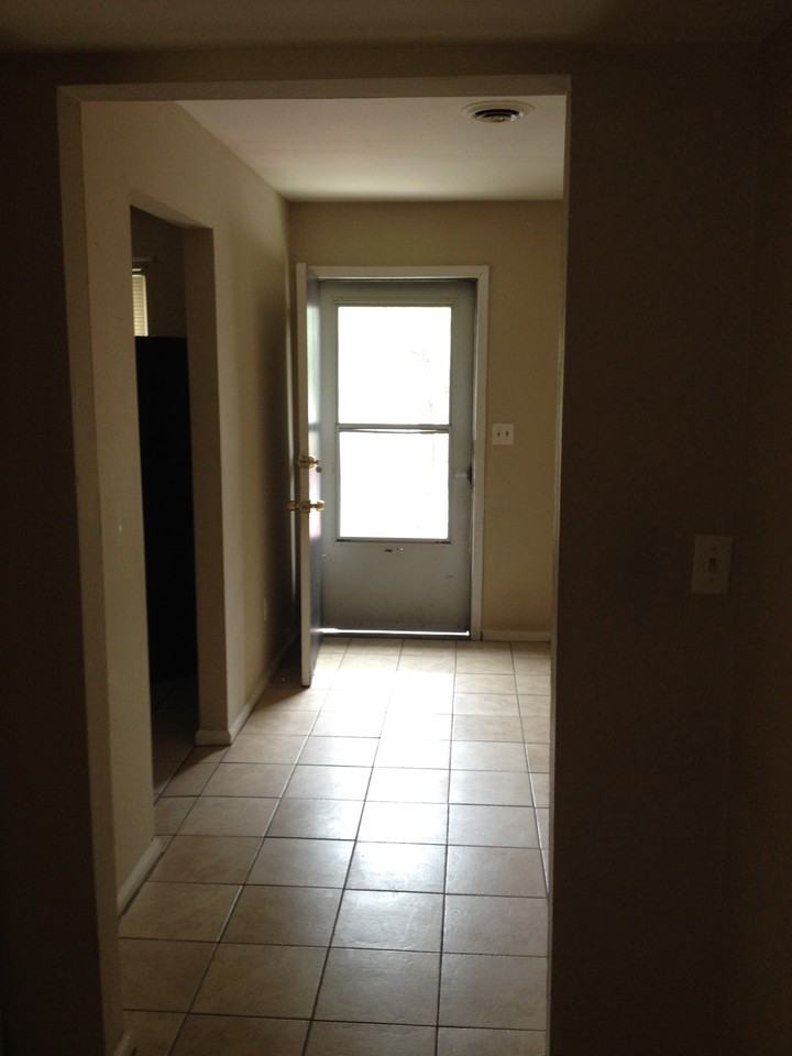 1610 Keswick - Photo 3 of 5