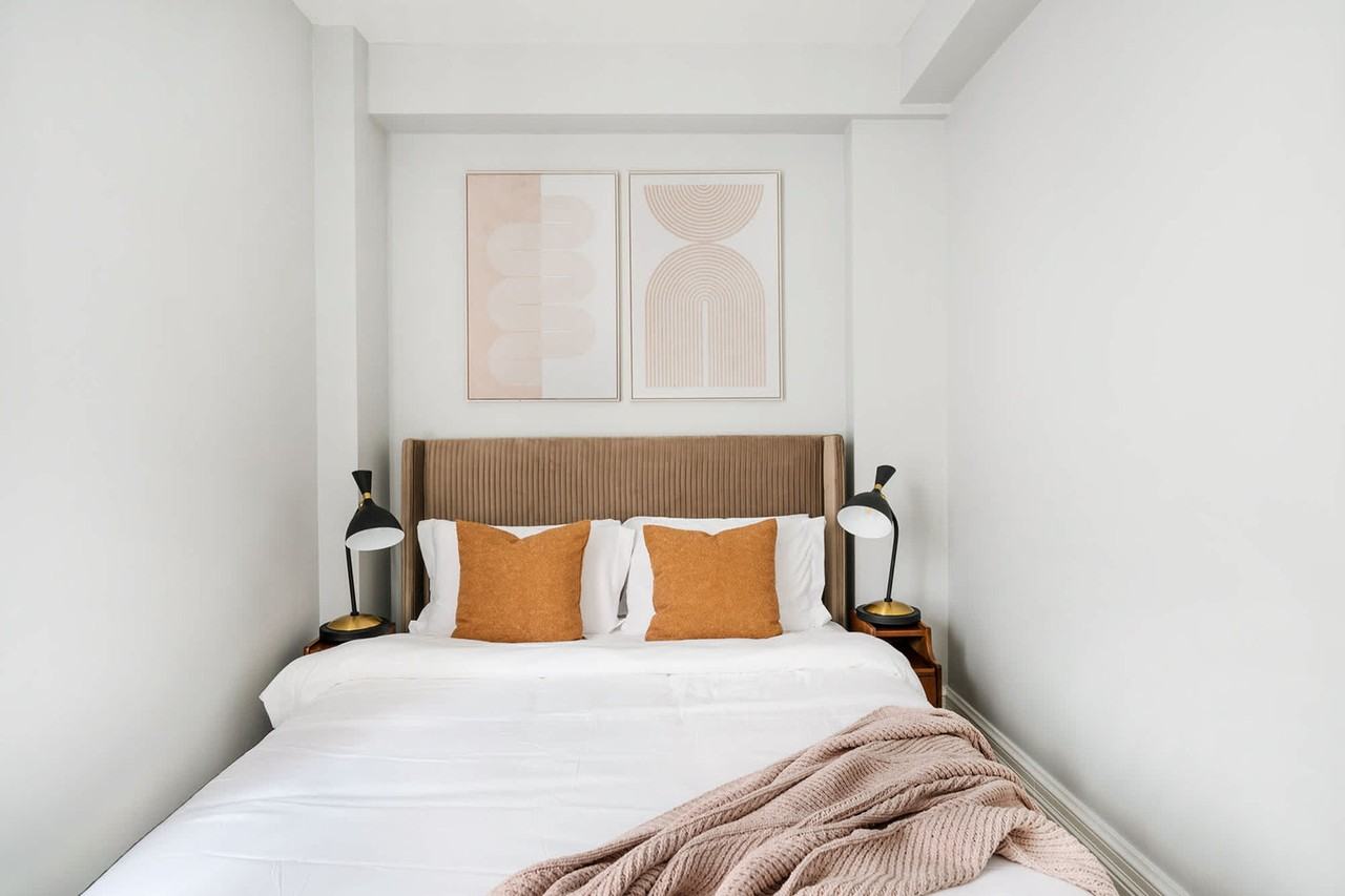 234 W 73rd St #1031181P - Photo 7 of 26