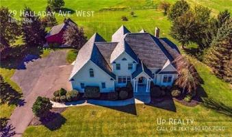 featured image of 29 Halladay Ave W