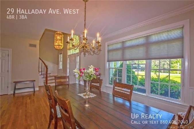 29 Halladay Ave W - Photo 7 of 41