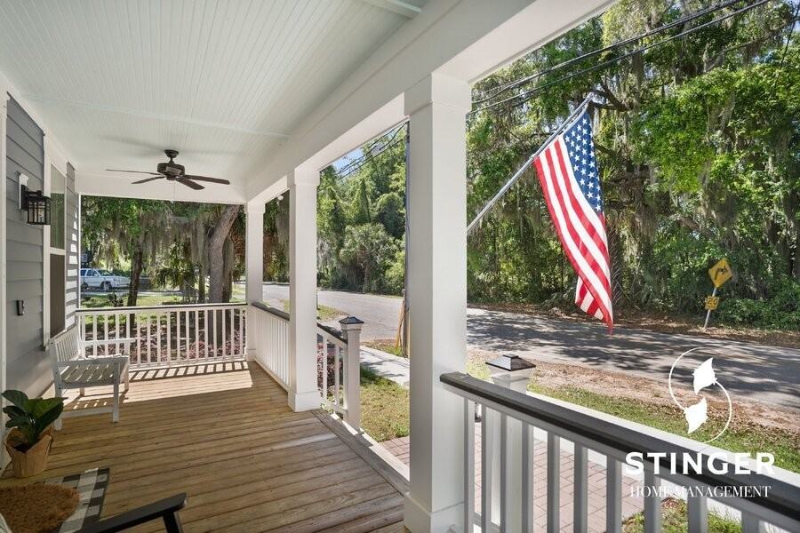 1512 Old Shell Rd - Photo 2 of 47