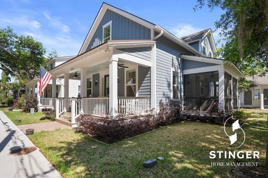 1512 Old Shell Rd - Photo 3 of 47