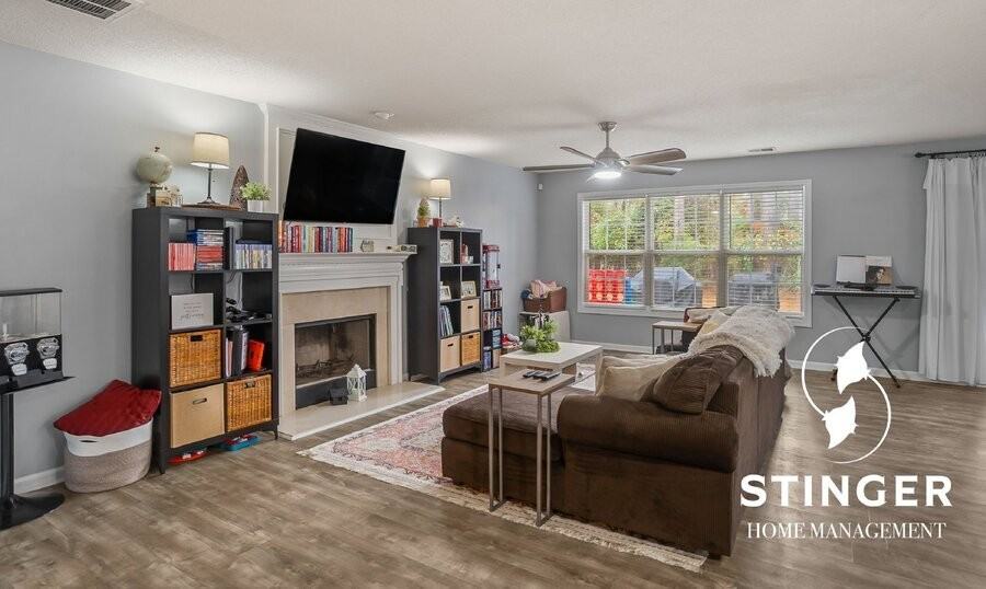 196 Cotton Field Ln E - Photo 5 of 39