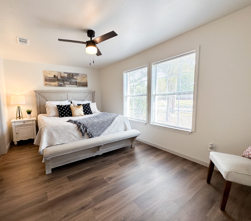 303 Watt St - Photo 7 of 41