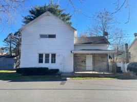 featured image of 1024 Walnut St