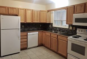 1221 Walnut St - Photo 1 of 1