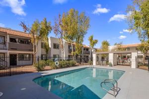 featured image of 1022 E Narramore Ave