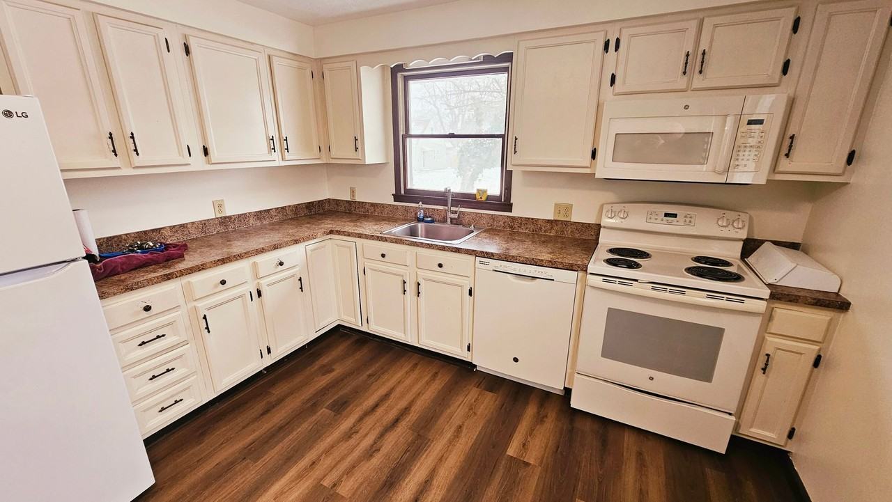 354 Muth Rd - Photo 2 of 16