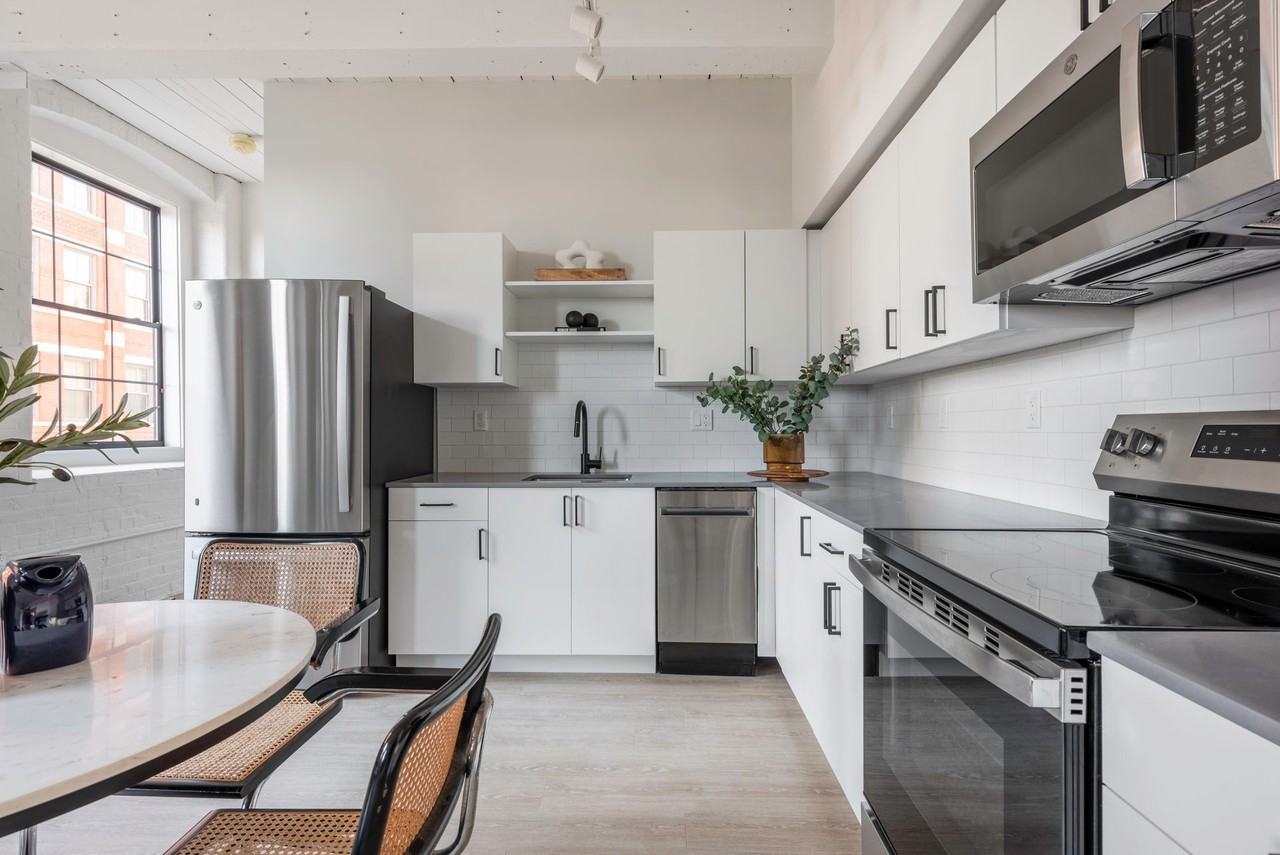 Essex St. Lofts - Photo 3 of 22