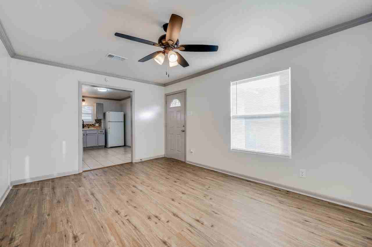 723 Glen Rhea Dr - Photo 3 of 13