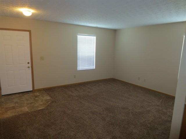 5406 Englecrest Dr - Photo 2 of 19