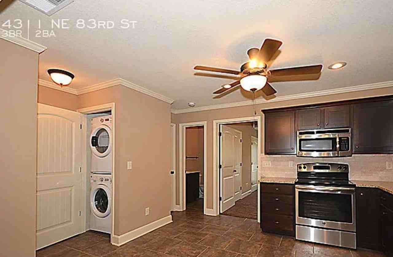 4311 Ne 83rd St - Photo 2 of 10