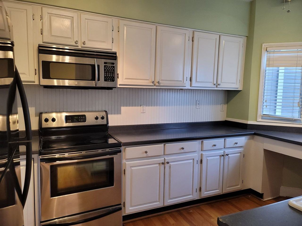 738 Victorian Pl - Photo 4 of 14