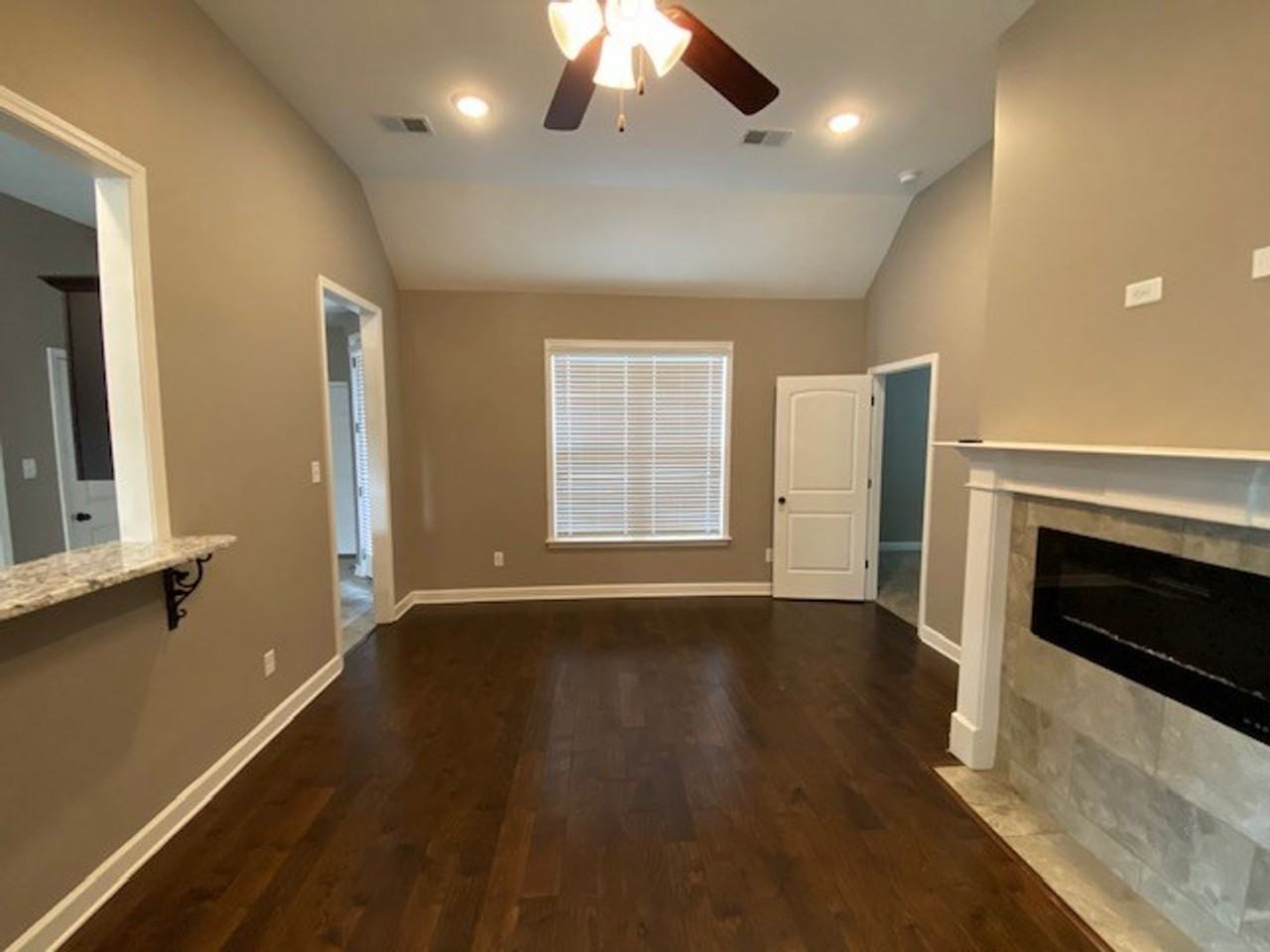 8859 Glen Xing - Photo 3 of 15