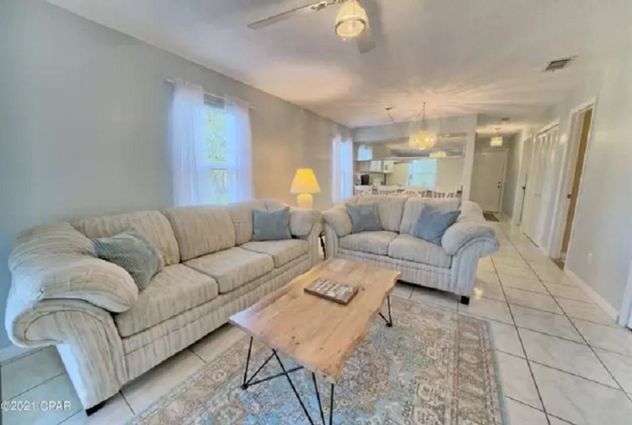 7813 North Lagoon Drive - Photo 4 of 9