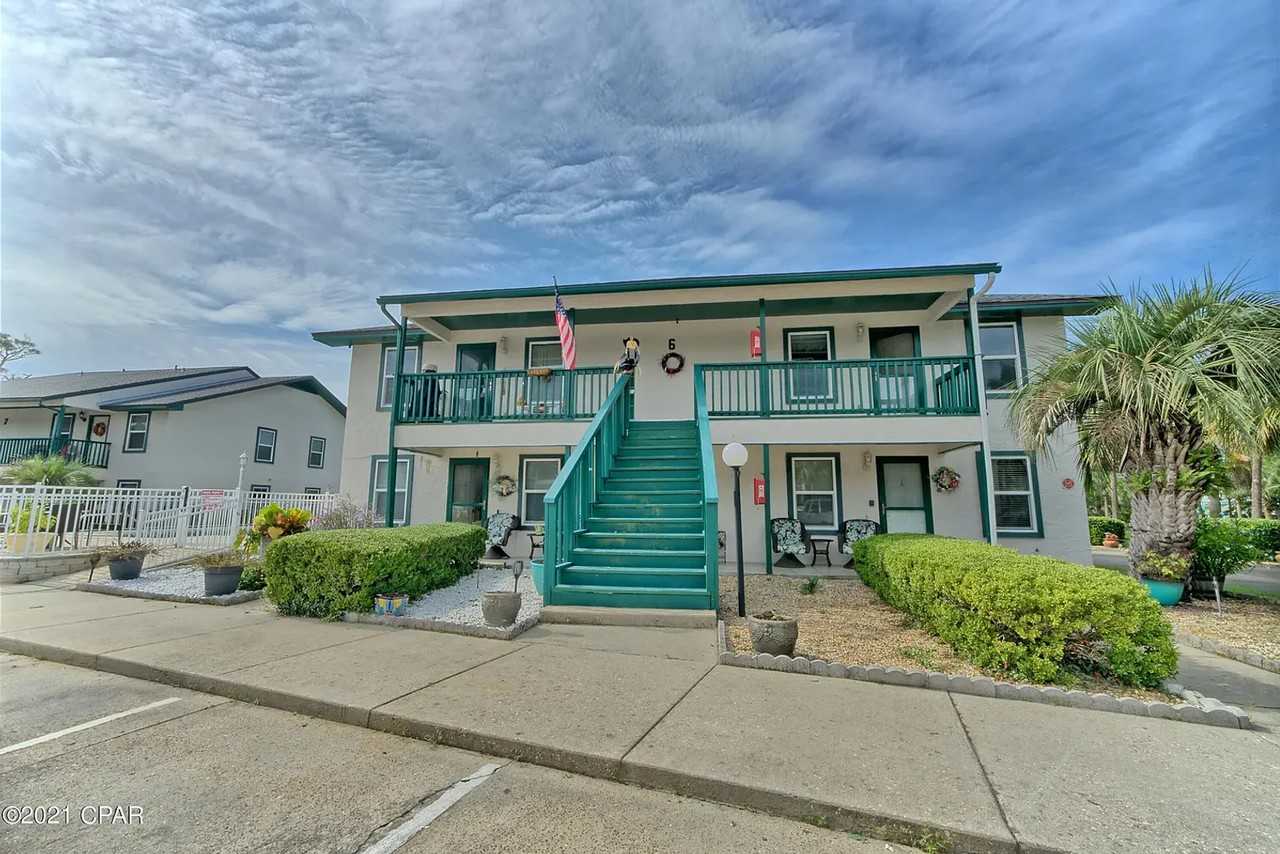 7813 North Lagoon Drive - Photo 7 of 9