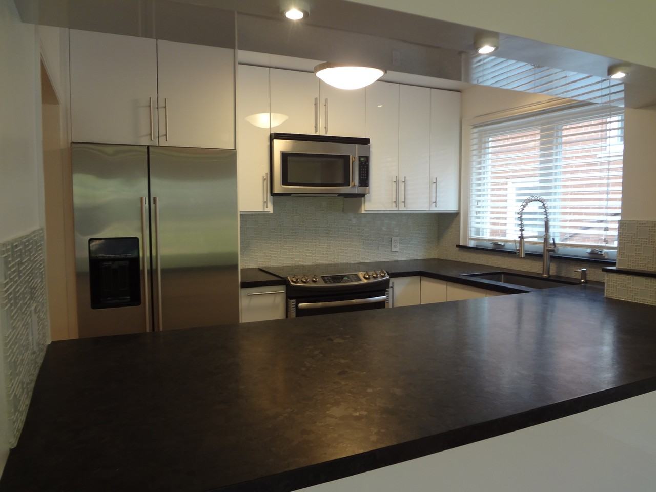 21 Love Crescent - Photo 6 of 44