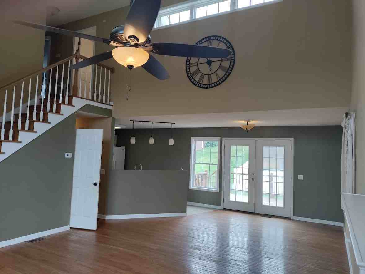 322 Blevins Blvd #NA - Photo 3 of 22