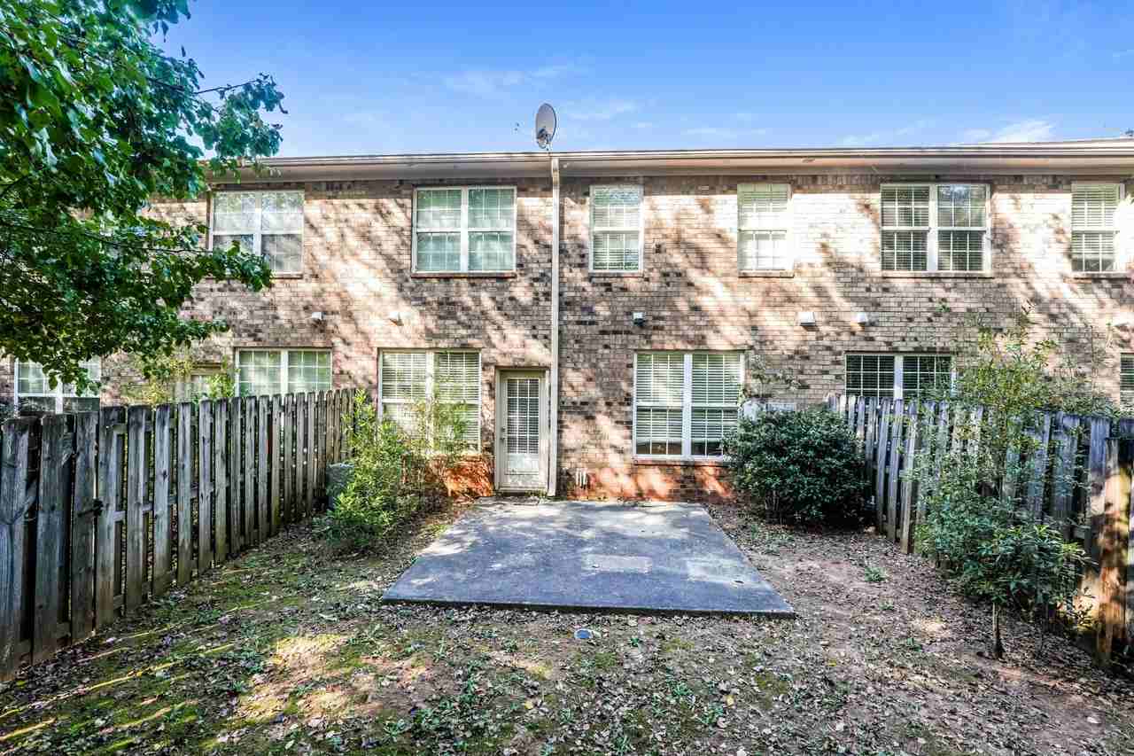 4431 Dallis Ct - Photo 5 of 15