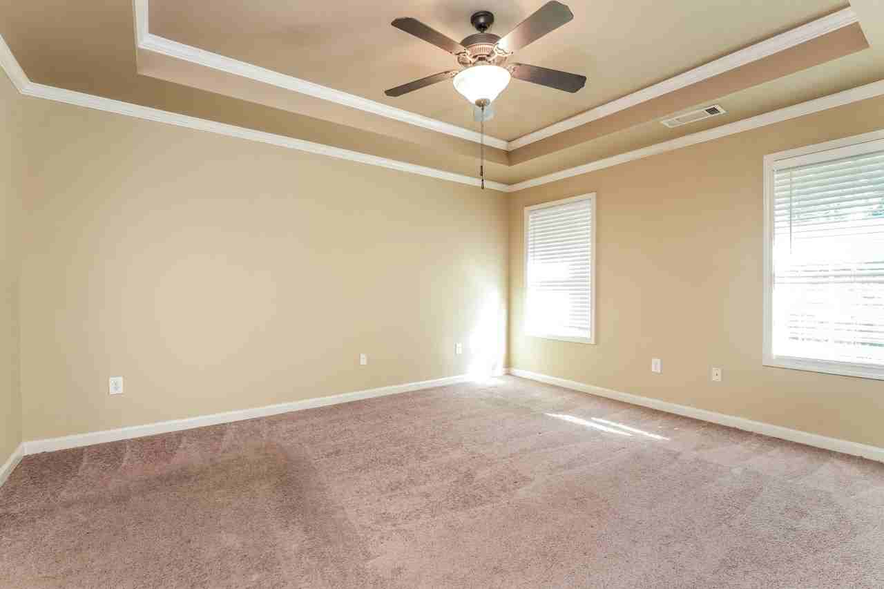 4431 Dallis Ct - Photo 6 of 15