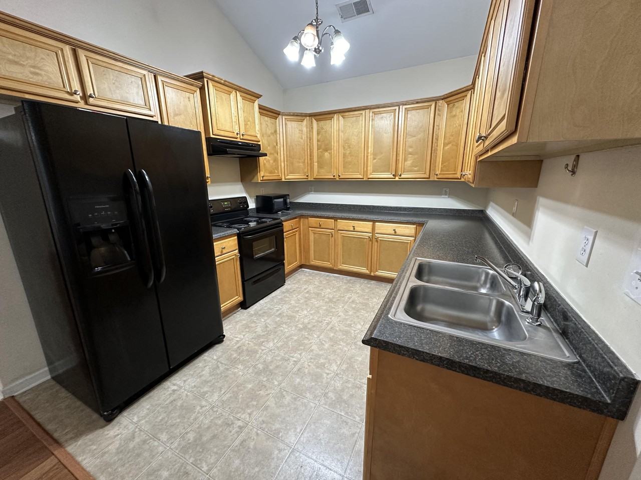 26 Sharp Way - Photo 4 of 12