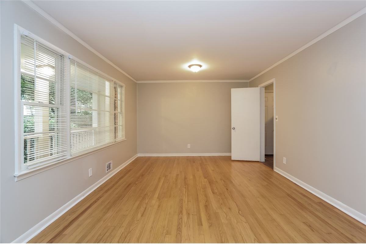 4605 Greensprings Rd - Photo 2 of 15