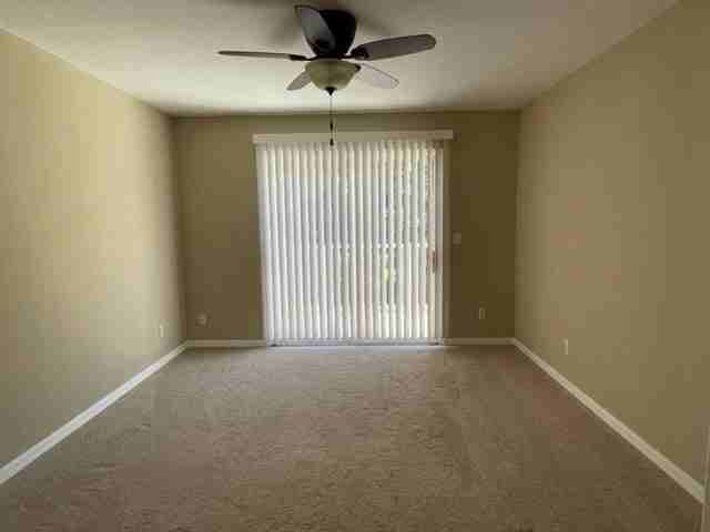 2463 Carnation Ct - Photo 7 of 17