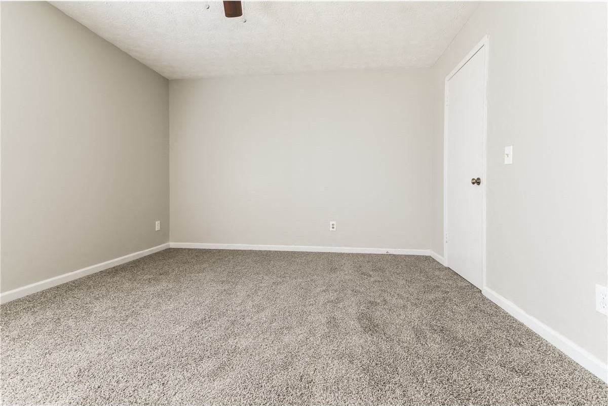 807 Sheppard Cv - Photo 6 of 15