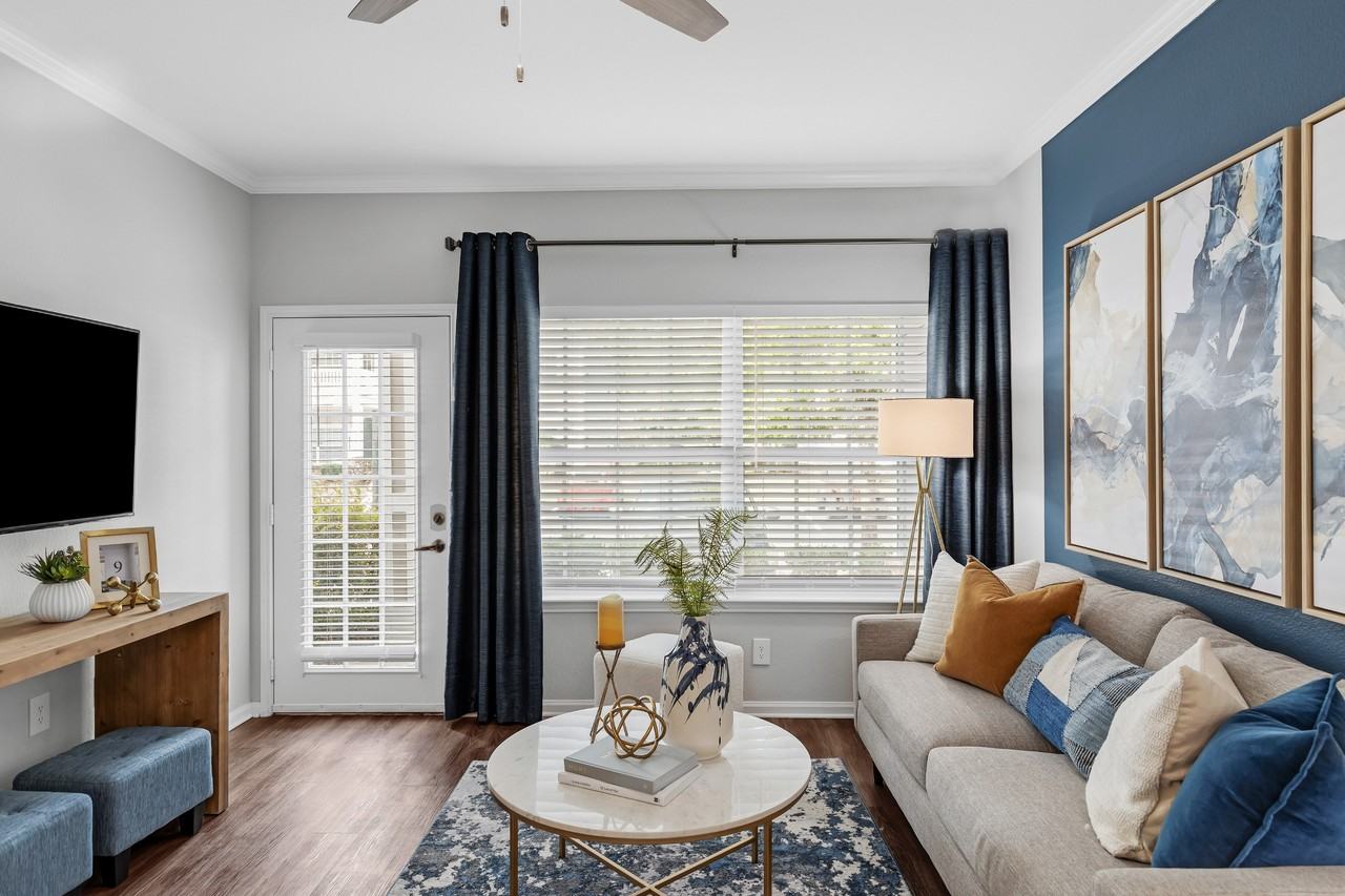 61Ninety West - Photo 3 of 46