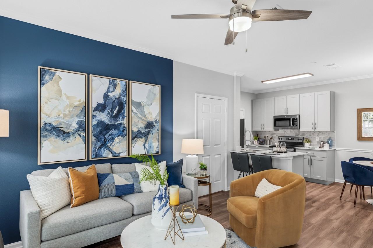 61Ninety West - Photo 4 of 46