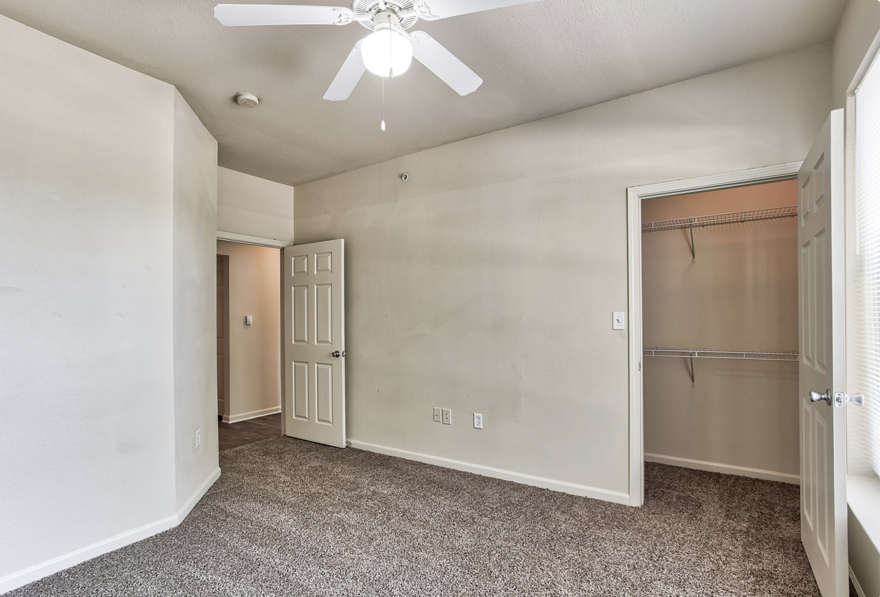 Addison Park - Photo 6 of 15