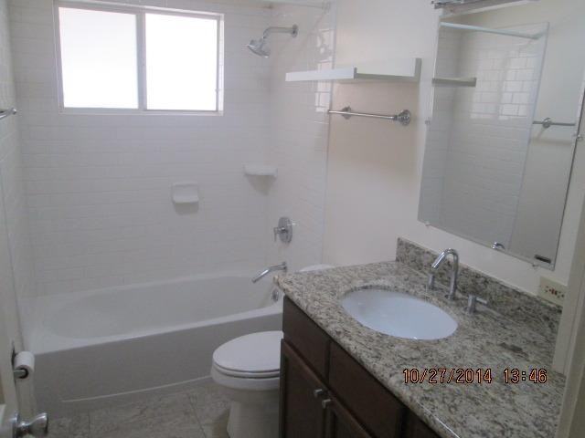 547 West 17th Place - Photo 2 of 5